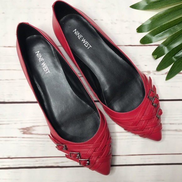 Nine West Shoes - {Nine West} sz 7.5 red pointed toe flats